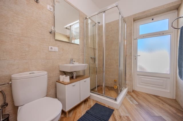 5 slaapkamer Villa te koop in Yaiza met zwembad - € 799.000 (Ref: 9470673)