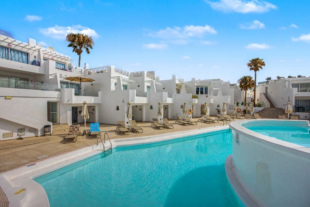 1 bedroom Studio for sale in Puerto del Carmen with pool - € 155,000 (Ref: 9504253)