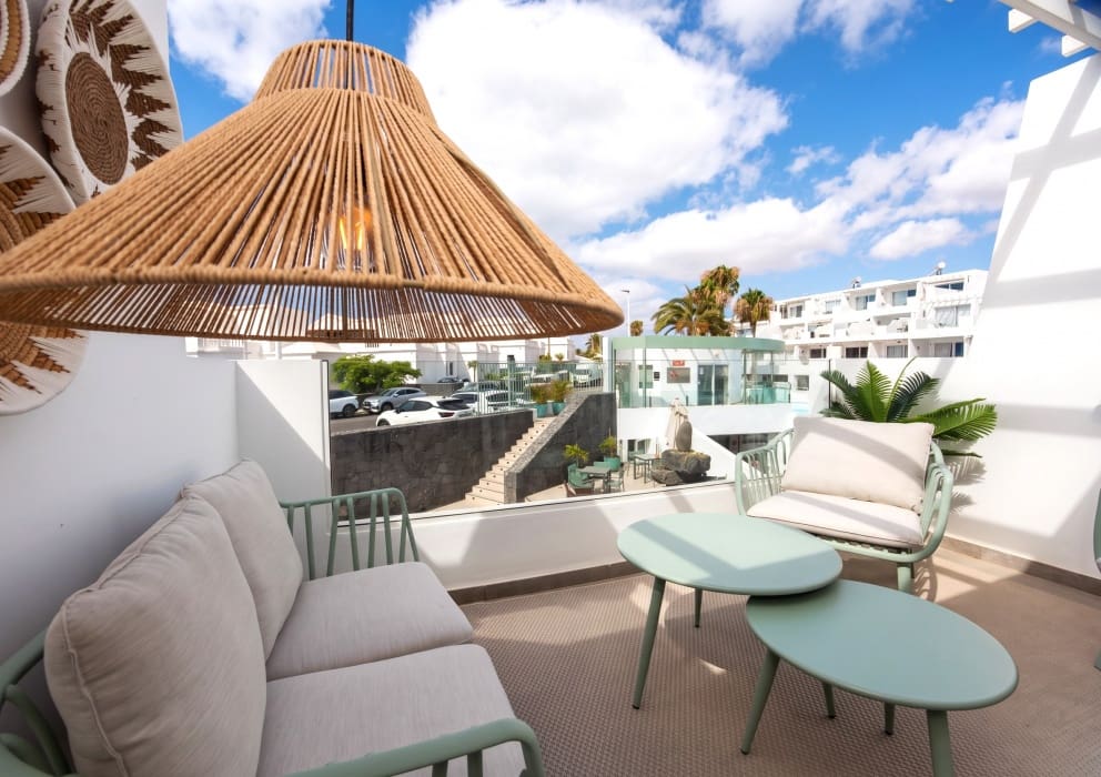 1 bedroom Studio for sale in Puerto del Carmen with pool - € 155,000 (Ref: 9504253)