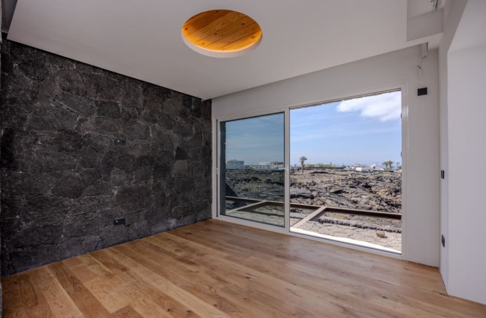 6 bedroom Villa for sale in Tahiche with pool - € 2,100,000 (Ref: 9504254)