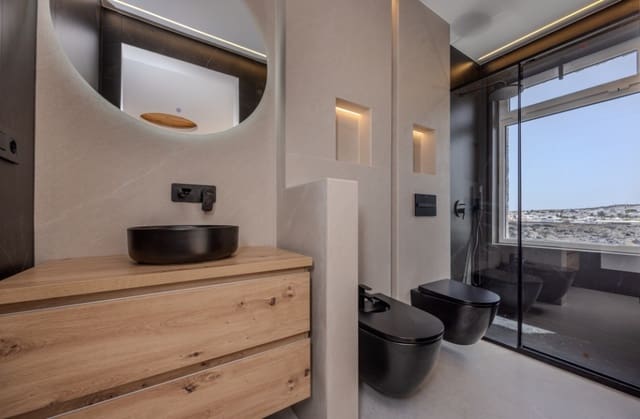 6 slaapkamer Villa te koop in Tahiche, Teguise met zwembad - € 2.100.000 (Ref: 9504254)