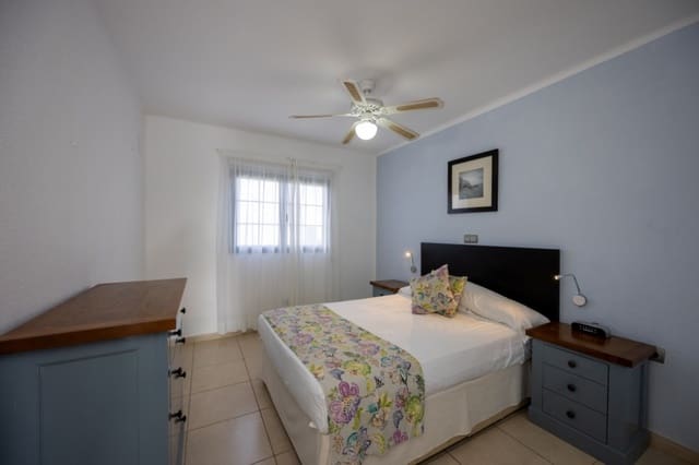 2 sypialnia Apartament na sprzedaż w Costa Teguise, Teguise z basenem - 250 000 € (Ref: 9524271)