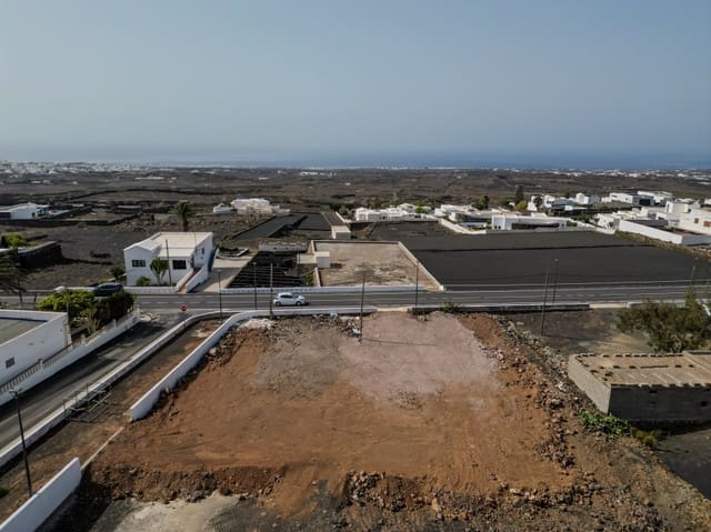 Terreno Non Edificato in vendita in Conil, Tías - 199.000 € (Rif: 9574596)