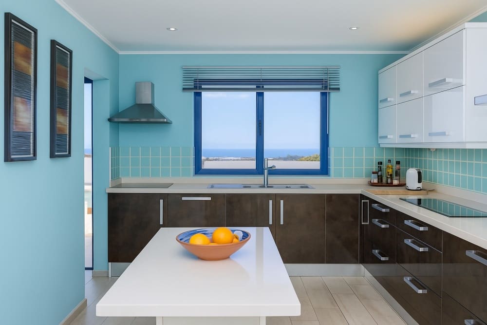 6 bedroom Villa for sale in Puerto del Carmen with pool - € 1,200,000 (Ref: 9677447)