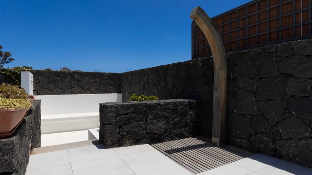 5 Zimmer Villa zu verkaufen in Puerto Calero mit Pool - 1.200.000 € (Ref: 9677448)