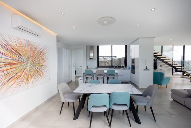 4 camera da letto Villa in vendita in Tías con piscina - 795.000 € (Rif: 9677449)