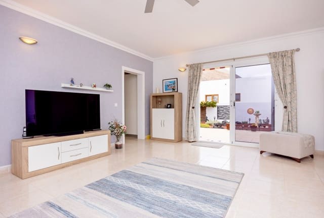 3 sypialnia Willa na sprzedaż w Yaiza z basenem - 565 000 € (Ref: 9701601)