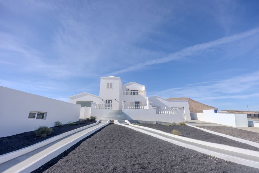 6 soveværelse Villa til salg i Guime - € 795.000 (Ref: 9761955)