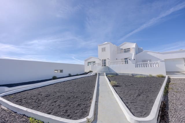 6 soveværelse Villa til salg i Guime, San Bartolomé - € 795.000 (Ref: 9761955)