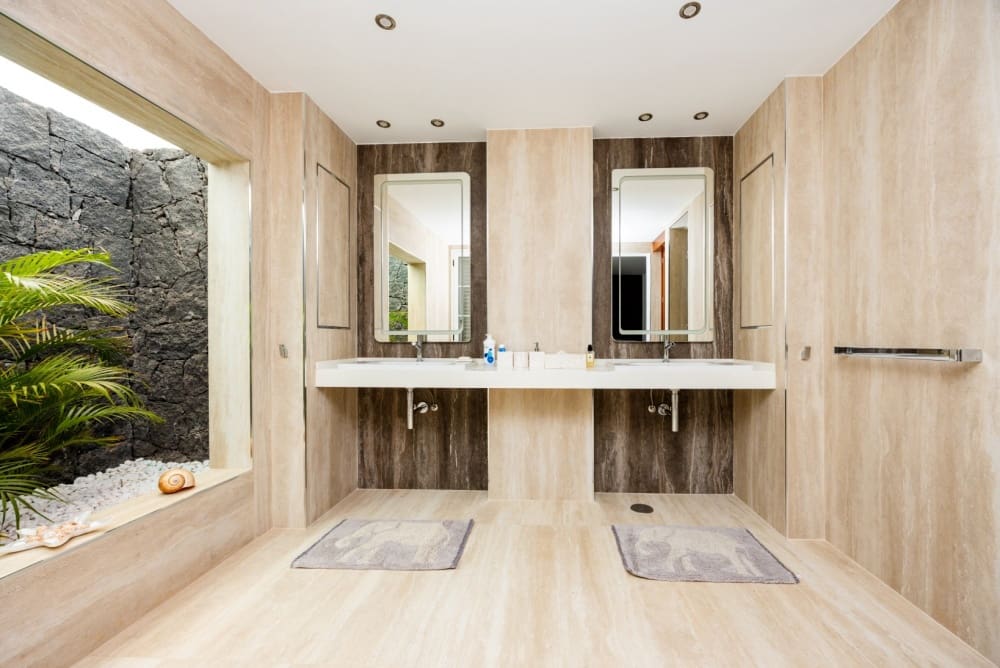 5 sypialnia Willa na sprzedaż w Puerto Calero z basenem - 1 750 000 € (Ref: 9783235)