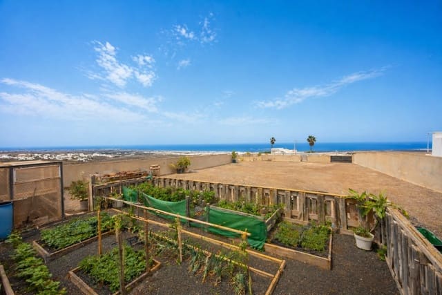 Grond te koop in Guime, San Bartolomé - € 249.000 (Ref: 9822896)