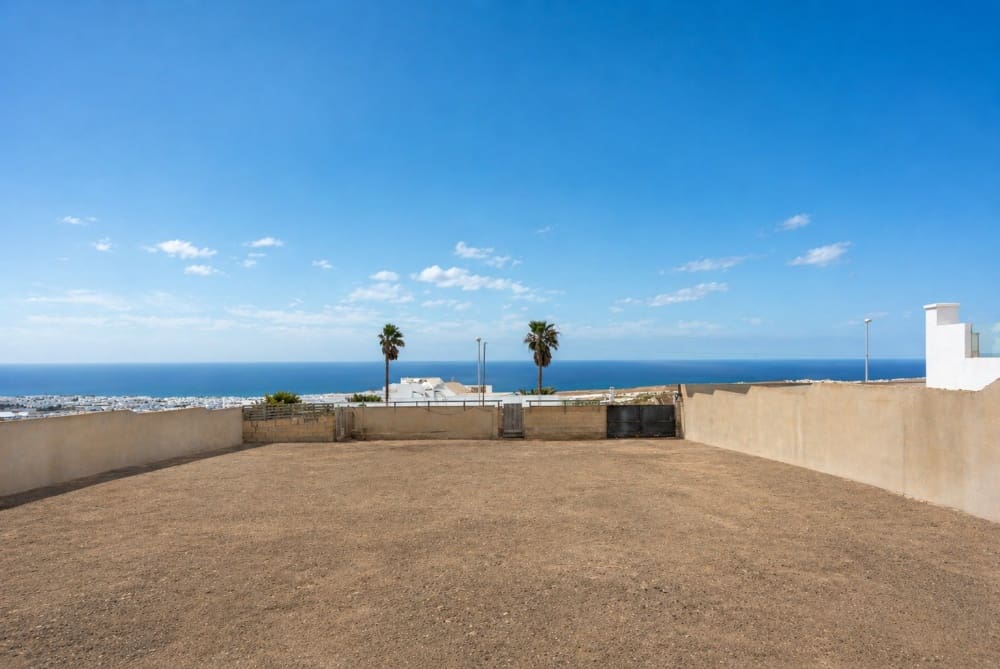Undeveloped Land for sale in Guime - € 249,000 (Ref: 9822896)