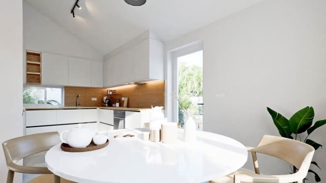 3 soveværelse Villa til salg i Playa Blanca, Yaiza med swimmingpool - € 498.000 (Ref: 9924608)