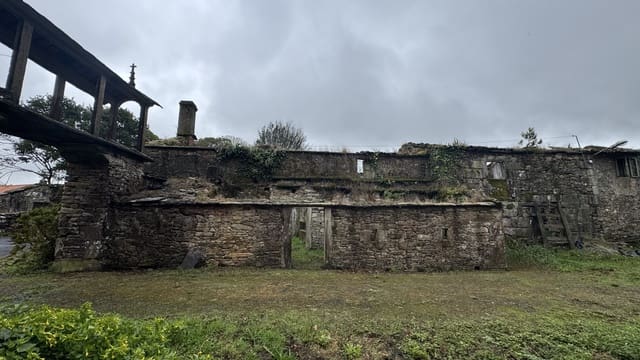 Raunio myytävänä paikassa Sobrado - 95 000 € (Ref: 9266522)