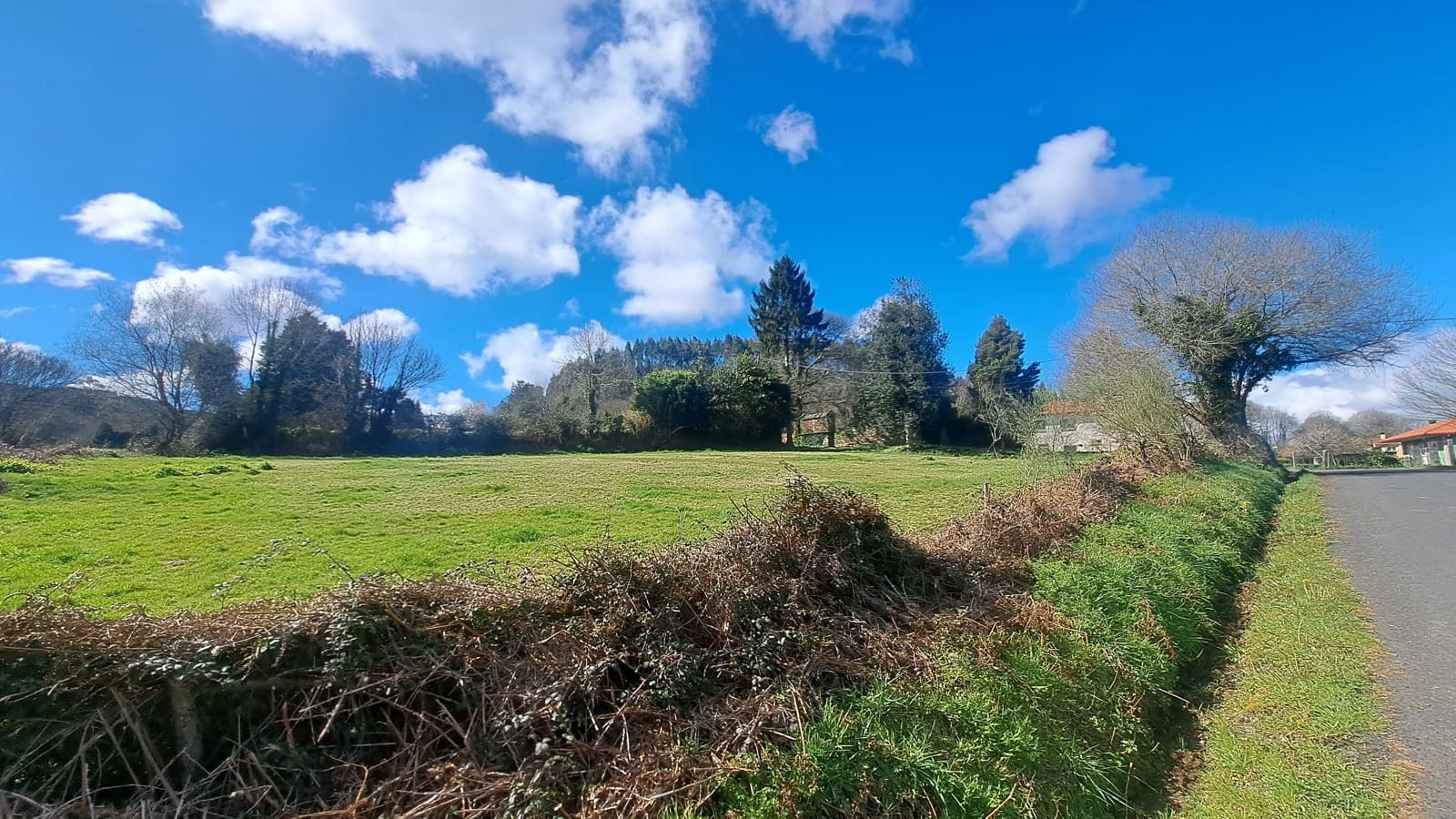 Ruin til salg i Sobrado - € 65.000 (Ref: 9267564)