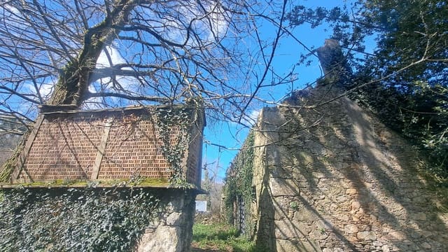 Raunio myytävänä paikassa Sobrado - 65 000 € (Ref: 9267564)