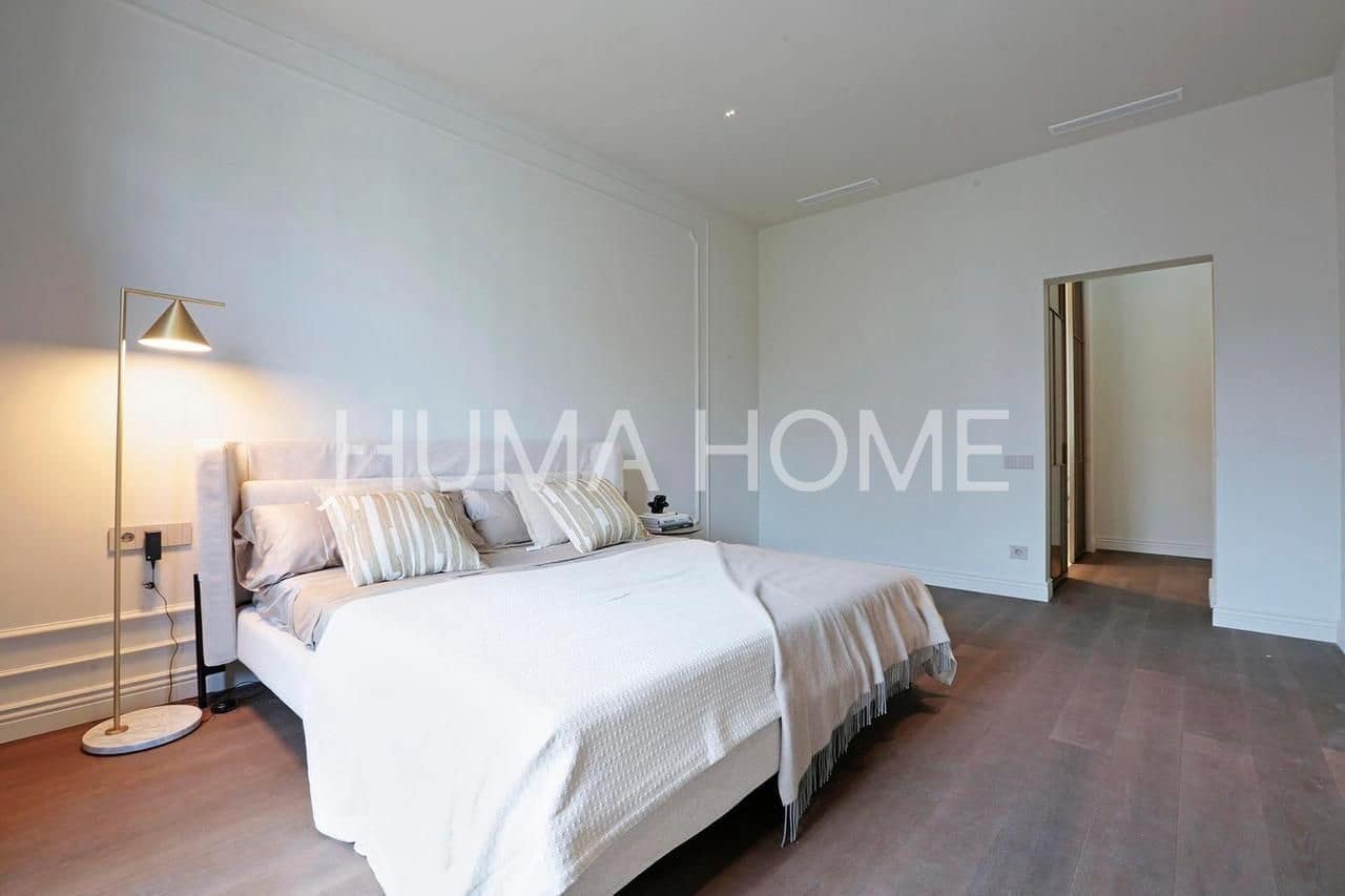 Piso de 4 habitaciones en Barcelona ciudad en venta - 1.750.000 € (Ref: 9387028)