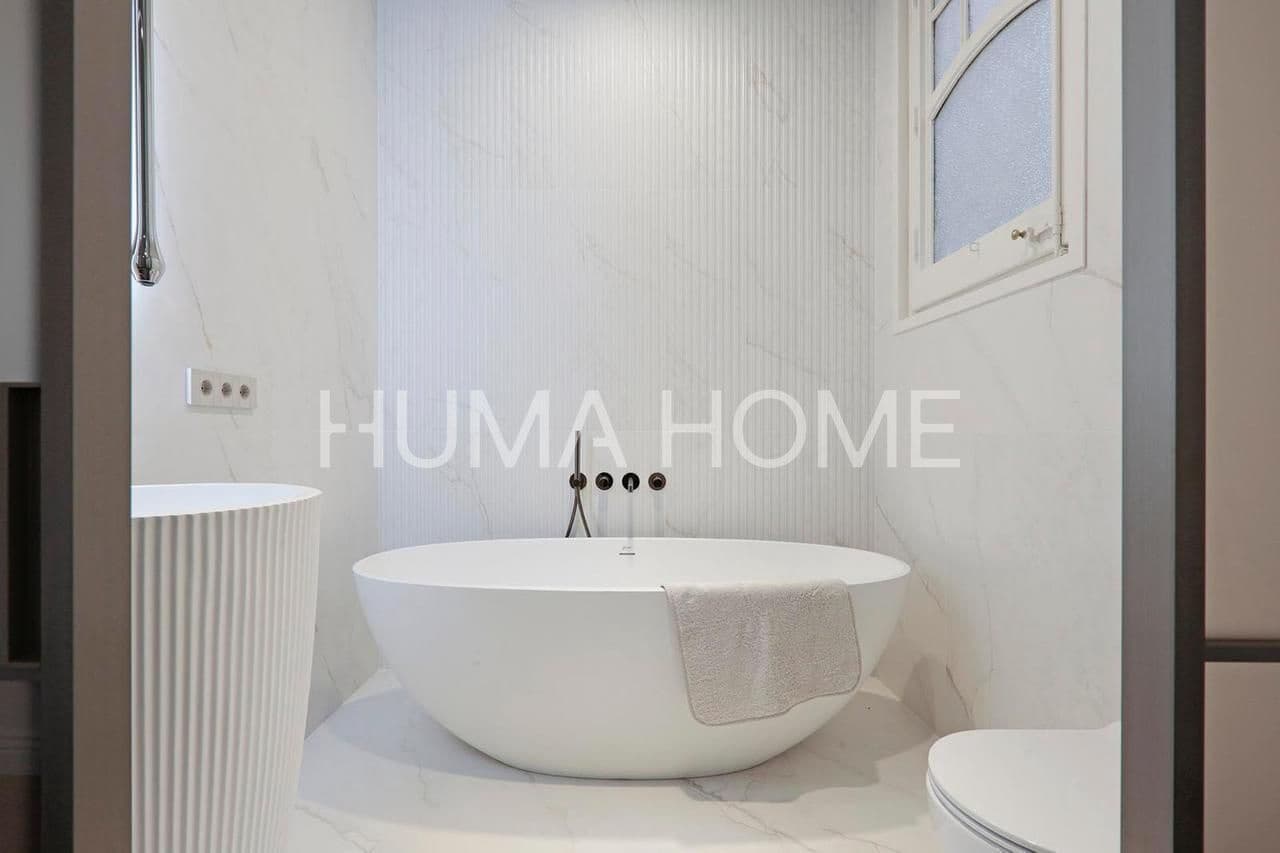 Piso de 4 habitaciones en Barcelona ciudad en venta - 1.750.000 € (Ref: 9387028)