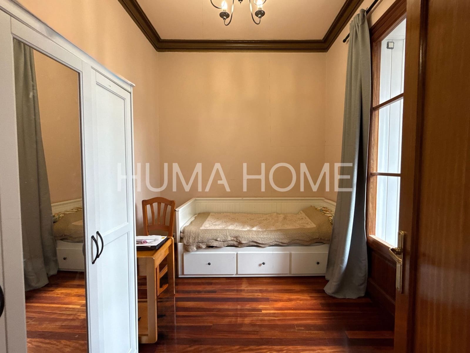 4 bedroom Flat for sale in Barcelona city - € 1,095,000 (Ref: 9387029)