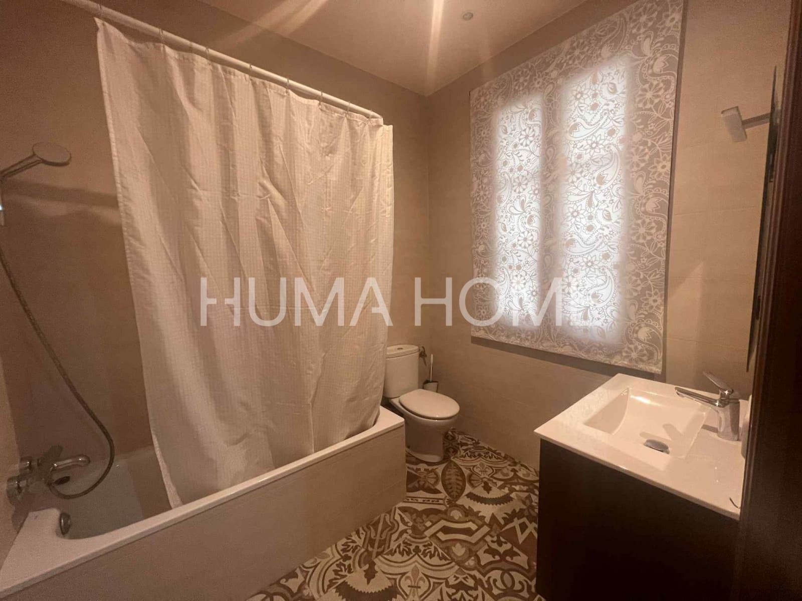 4 bedroom Flat for sale in Barcelona city - € 1,095,000 (Ref: 9387029)