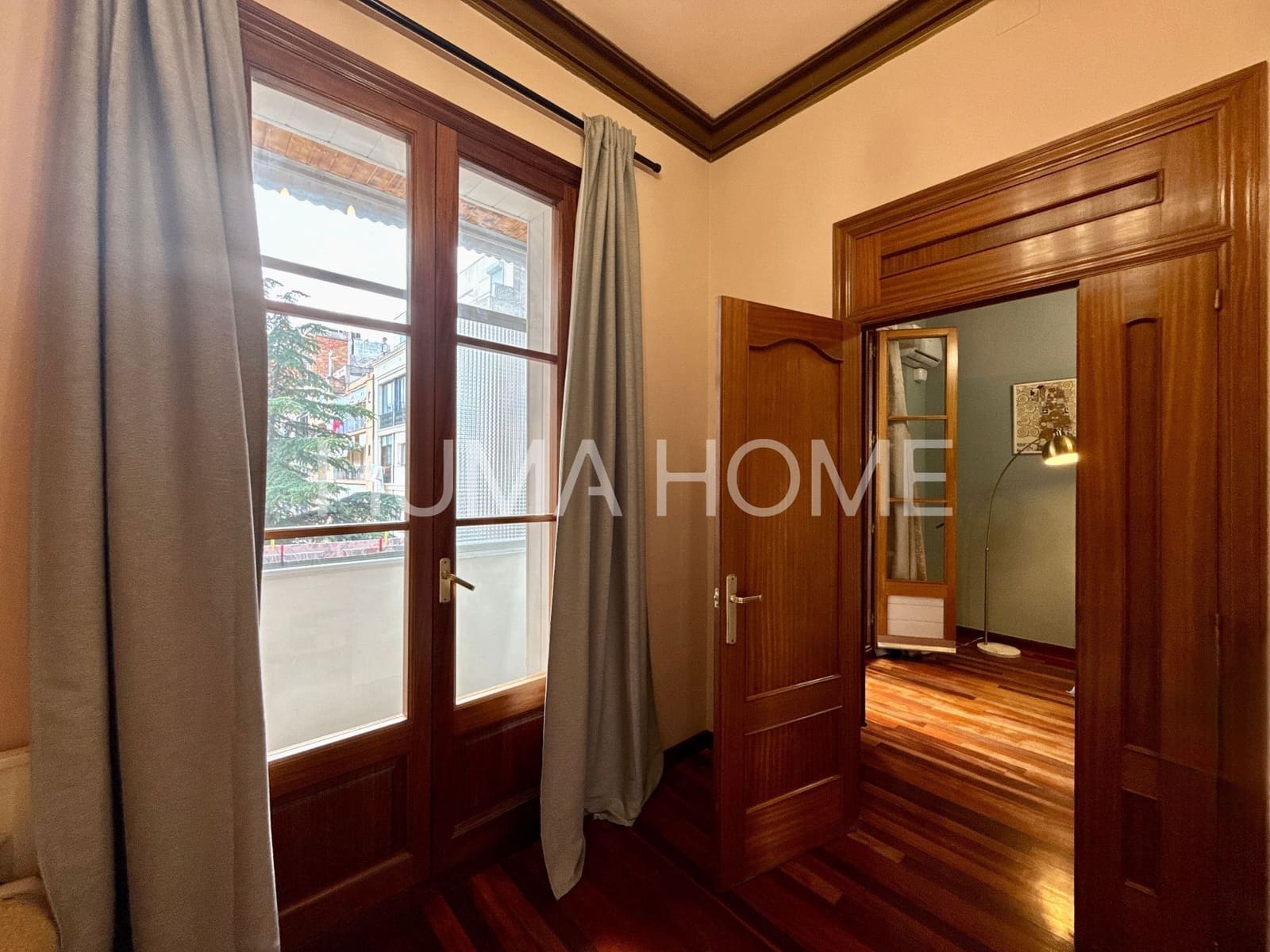 4 bedroom Flat for sale in Barcelona city - € 1,095,000 (Ref: 9387029)