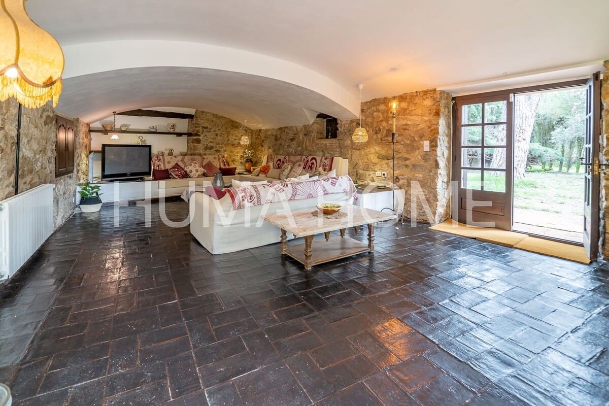 7 slaapkamer Finca/Landhuis te koop in Llagostera met zwembad - € 1.325.000 (Ref: 9387030)