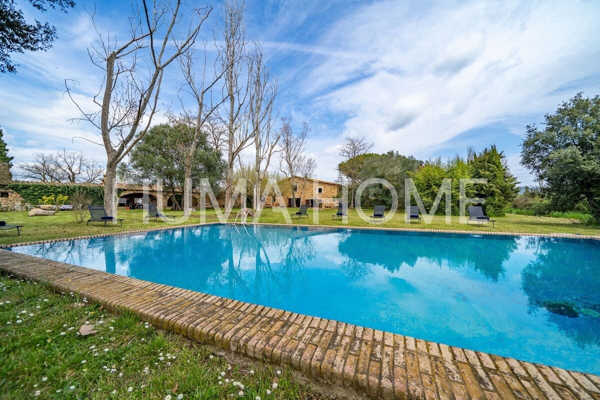 7 slaapkamer Finca/Landhuis te koop in Llagostera met zwembad - € 1.325.000 (Ref: 9387030)