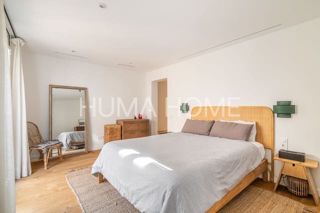 3 sovrum Takvåning till salu i Ciutat Vella, Barcelona stad - 950 000 € (Ref: 9387031)