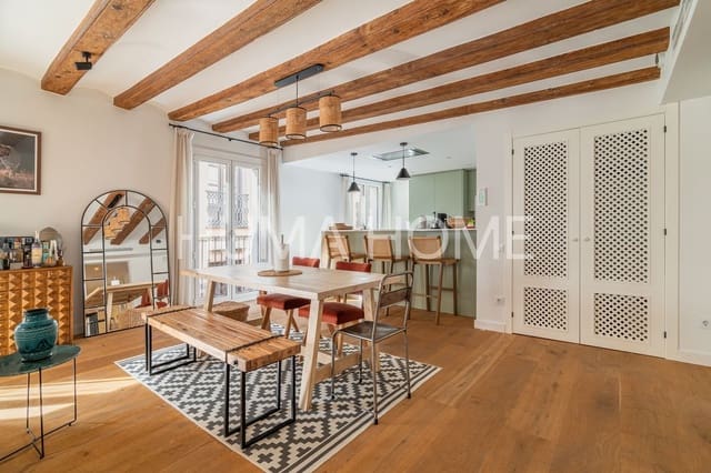 3 sovrum Takvåning till salu i Ciutat Vella, Barcelona stad - 950 000 € (Ref: 9387031)