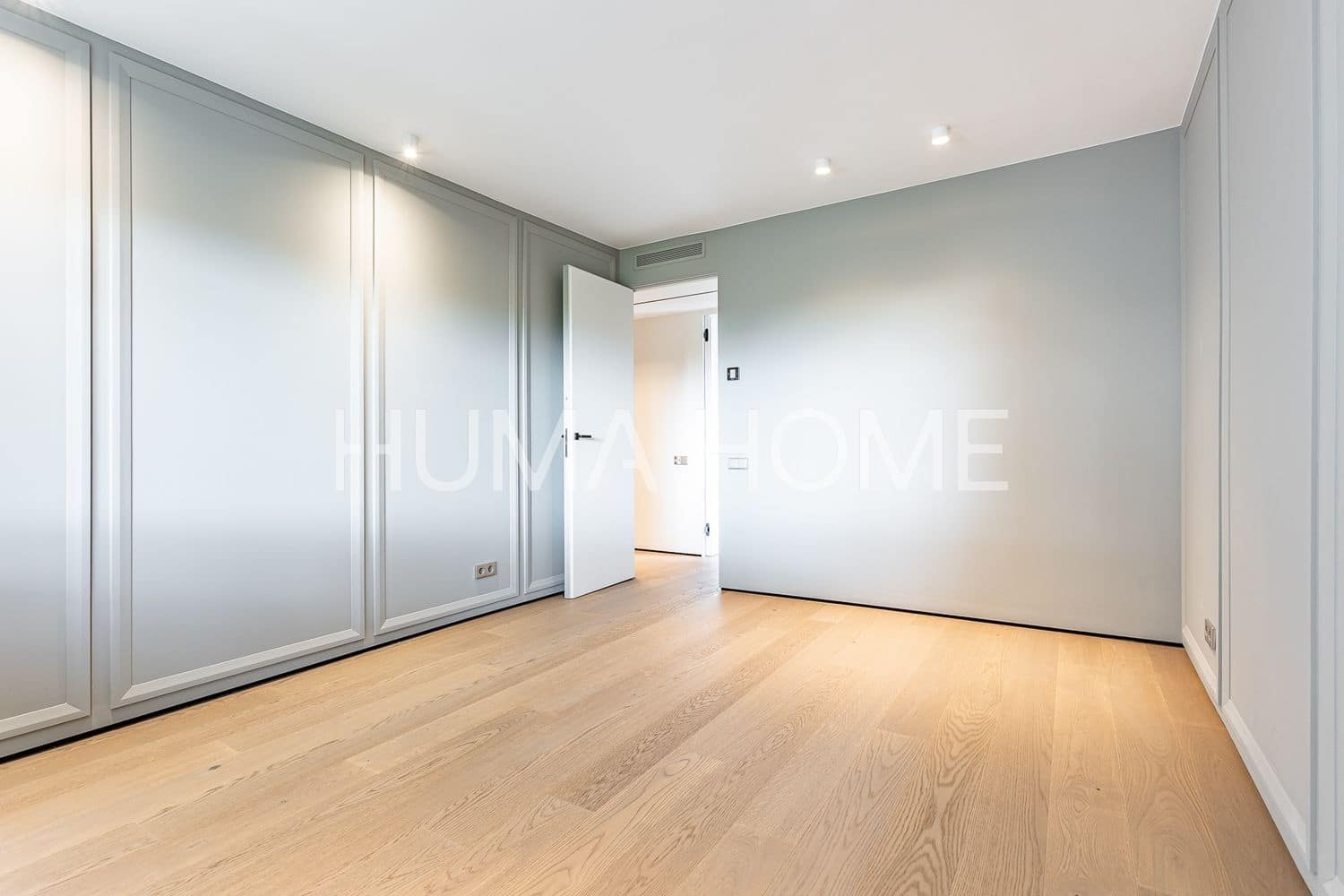 6 soveværelse Lejlighed til salg i Barcelona by med garage - € 2.800.000 (Ref: 9387032)