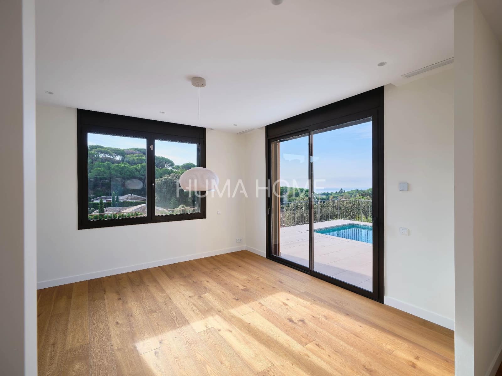 4 bedroom Villa for sale in Barcelona city with pool garage - € 1,680,000 (Ref: 9387574)