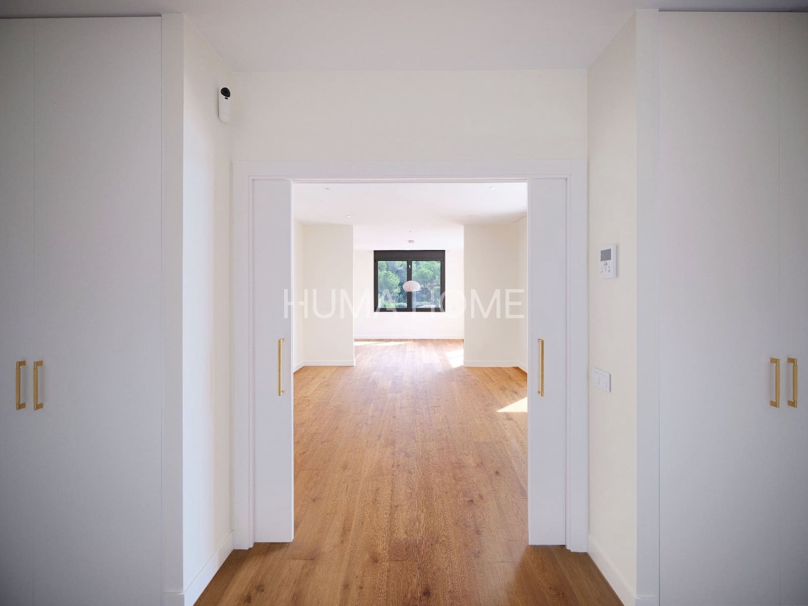 4 bedroom Villa for sale in Barcelona city with pool garage - € 1,680,000 (Ref: 9387574)