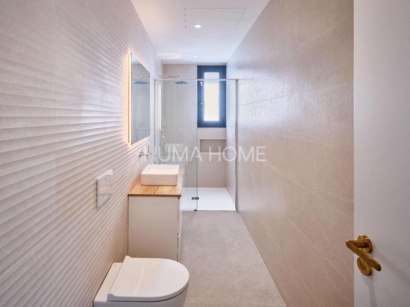 4 bedroom Villa for sale in Barcelona city with pool garage - € 1,680,000 (Ref: 9387574)