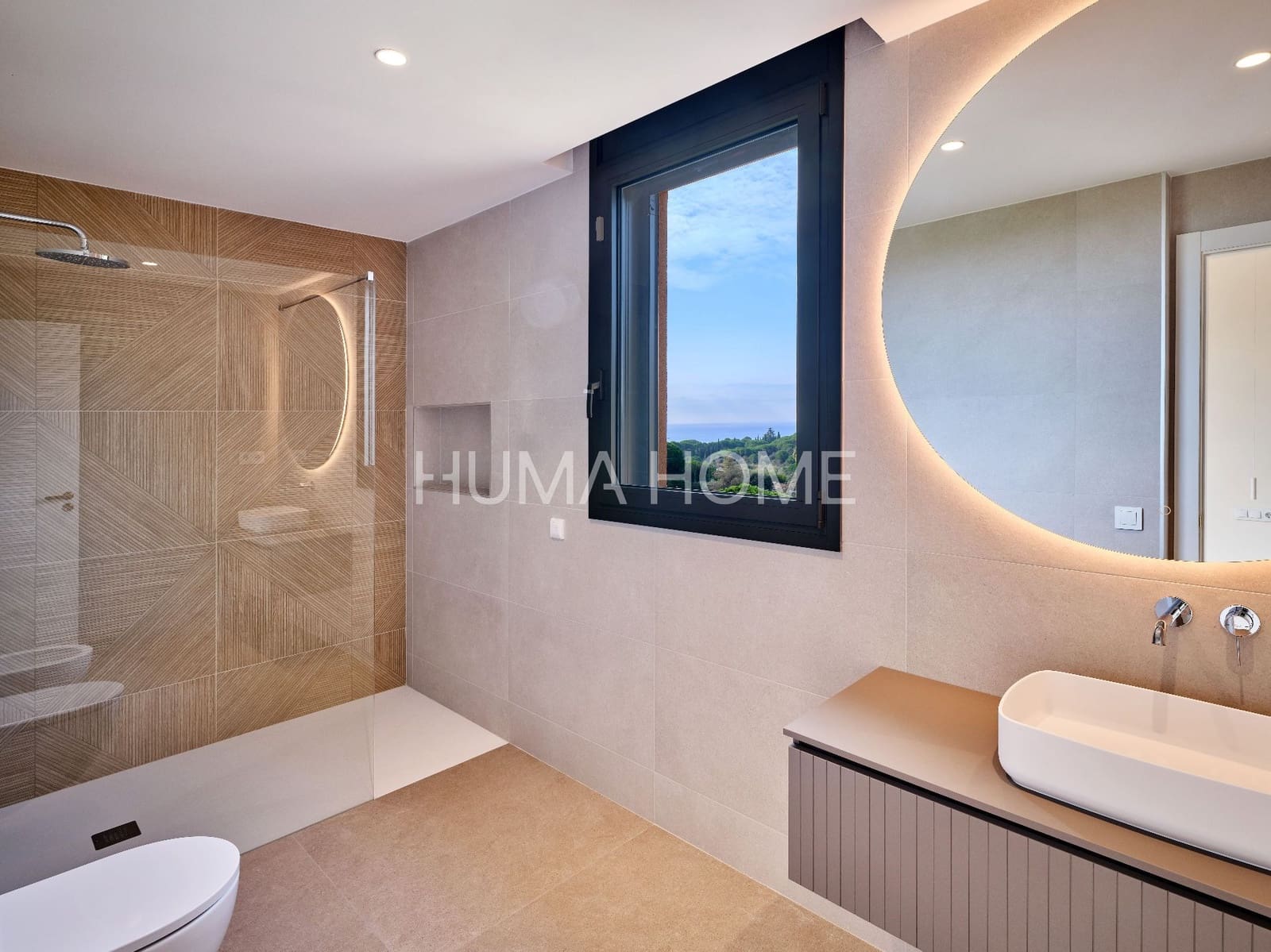 4 bedroom Villa for sale in Barcelona city with pool garage - € 1,680,000 (Ref: 9387574)