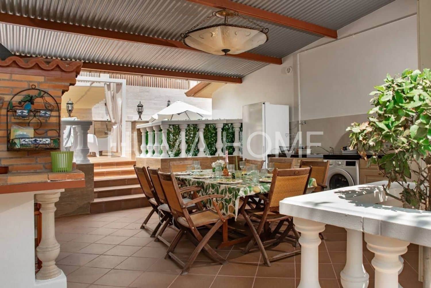 6 bedroom Villa for sale in Lloret de Mar with pool garage - € 1,350,000 (Ref: 9387575)