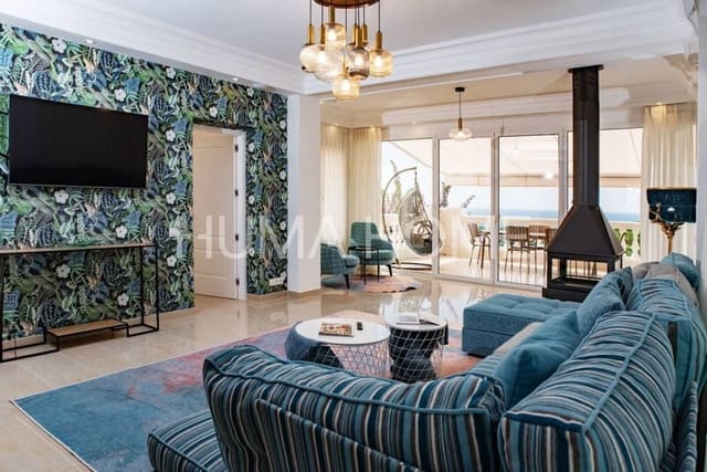 6 bedroom Villa for sale in Lloret de Mar with pool garage - € 1,350,000 (Ref: 9387575)