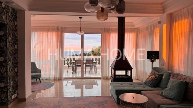 6 bedroom Villa for sale in Lloret de Mar with pool garage - € 1,350,000 (Ref: 9387575)