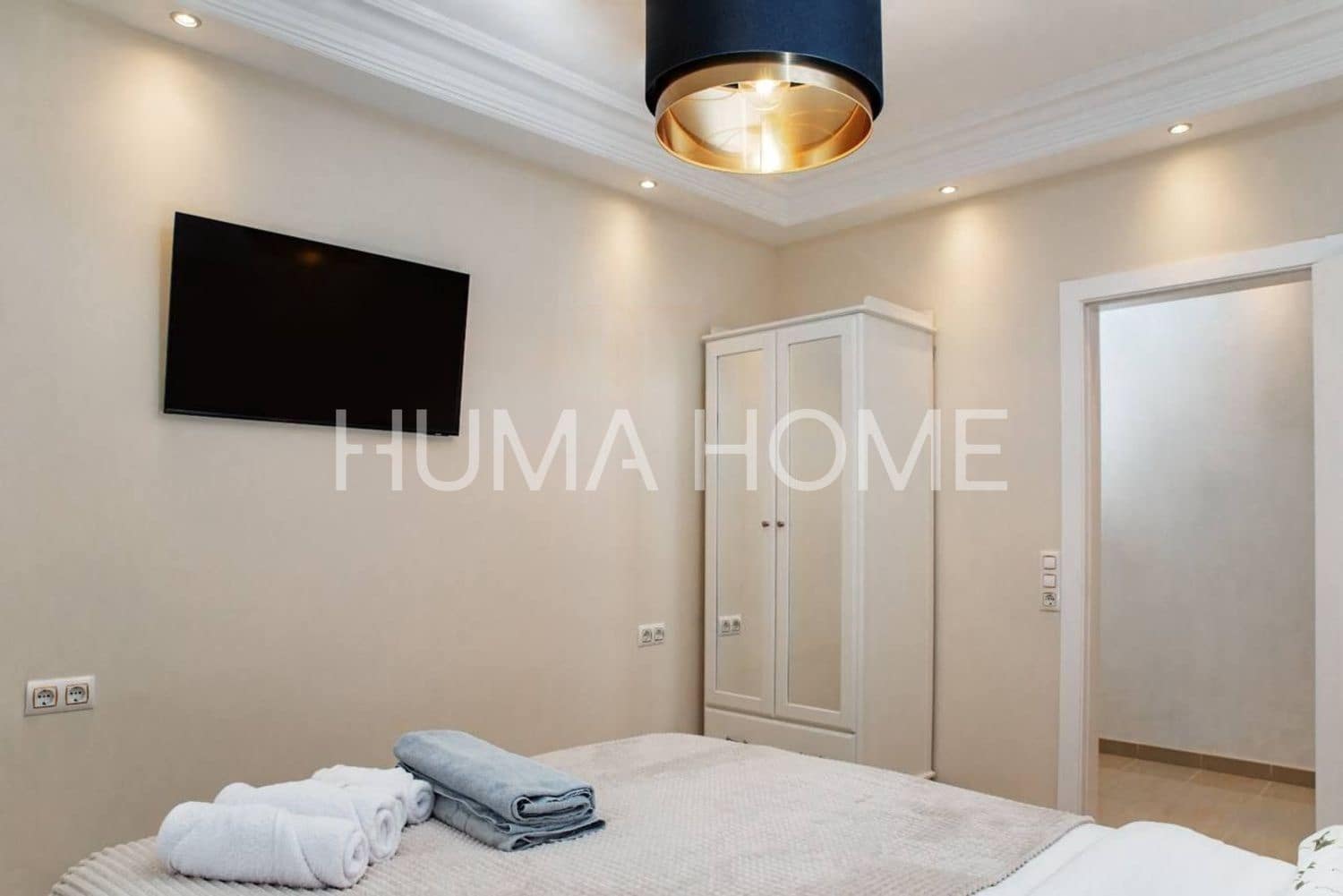 6 bedroom Villa for sale in Lloret de Mar with pool garage - € 1,350,000 (Ref: 9387575)