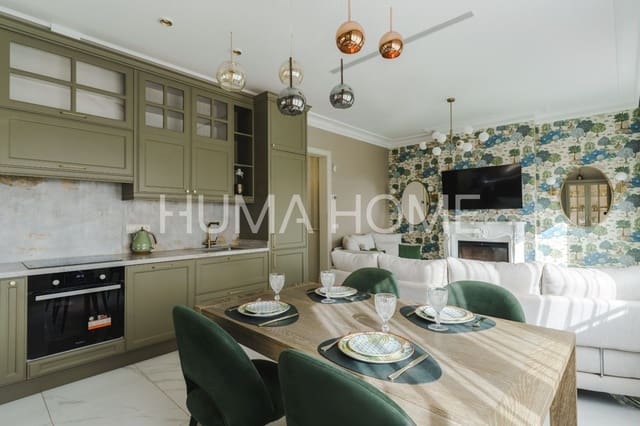 3 soveværelse Lejlighed til salg i Lloret de Mar - € 590.000 (Ref: 9387576)