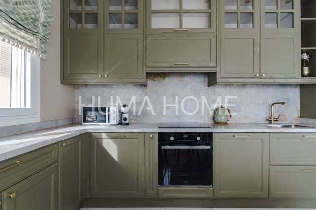 3 soveværelse Lejlighed til salg i Lloret de Mar - € 590.000 (Ref: 9387576)