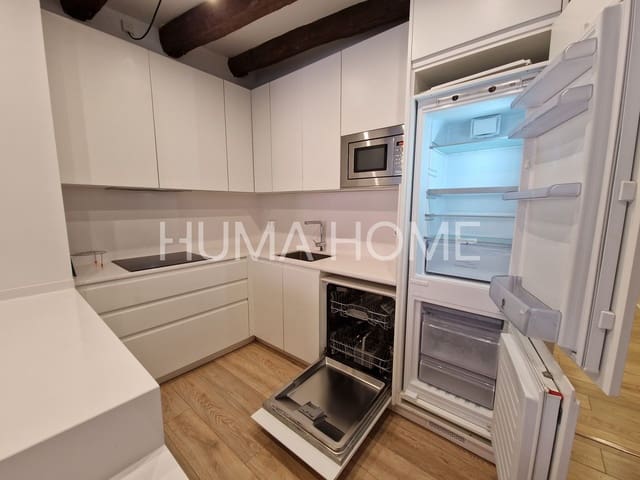 2 sovrum Takvåning till salu i Ciutat Vella, Barcelona stad - 750 000 € (Ref: 9429598)