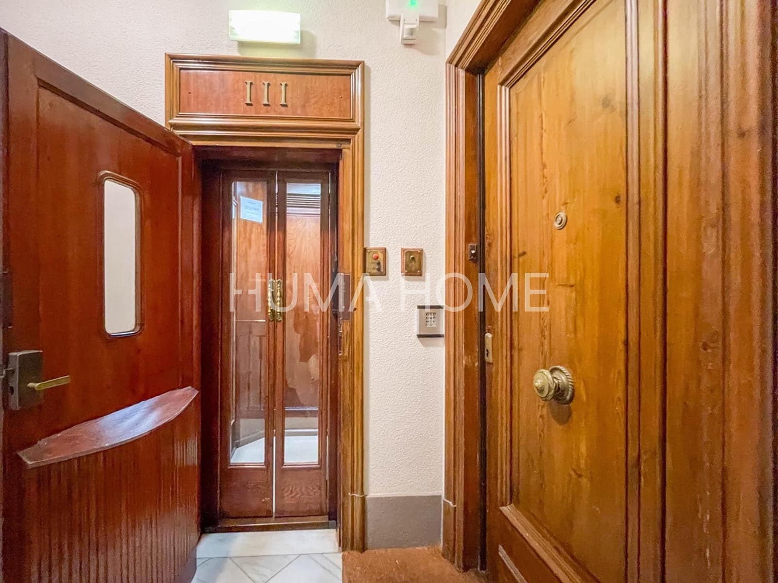 5 bedroom Flat for sale in Barcelona city - € 4,000,000 (Ref: 9429604)