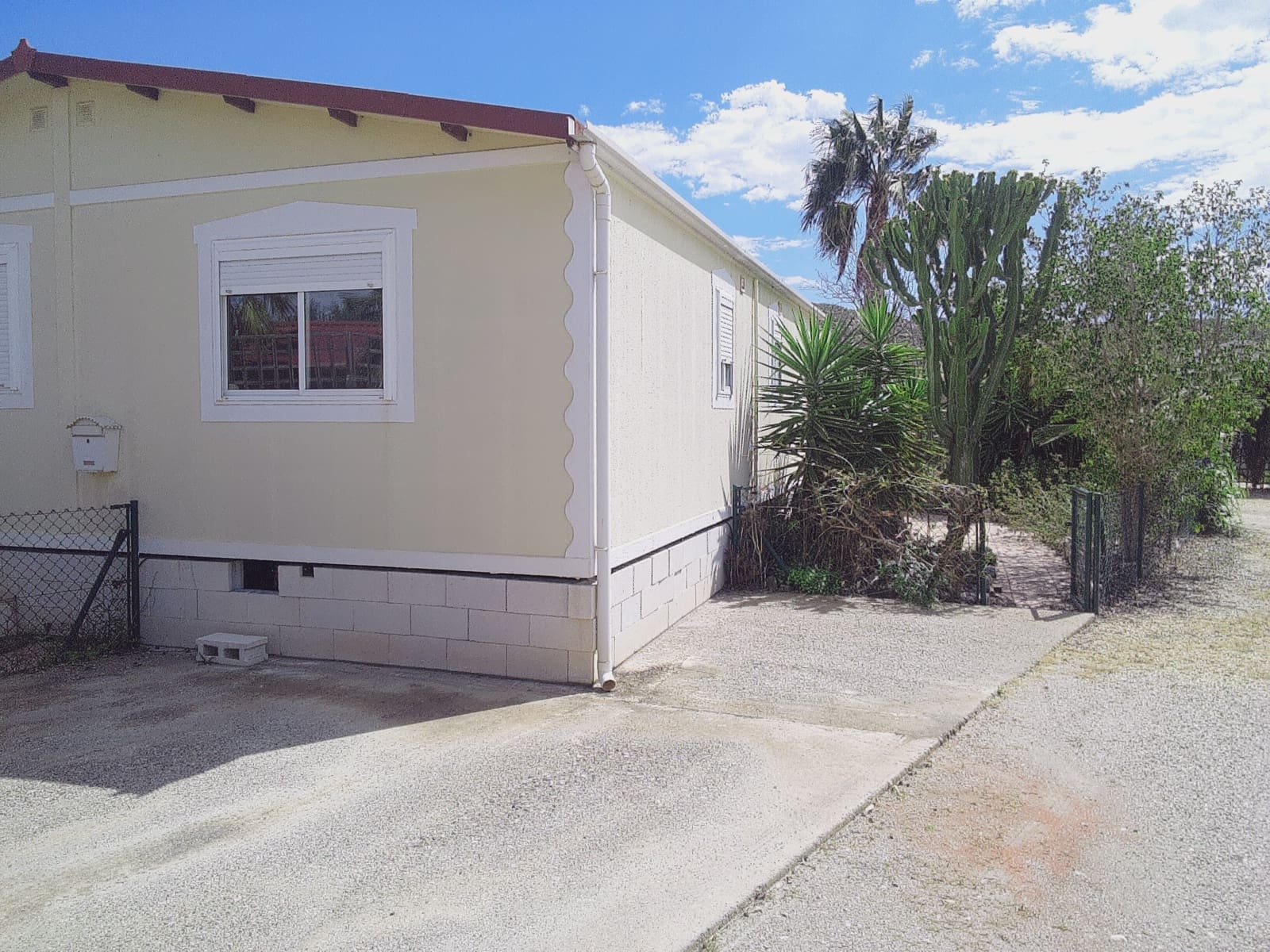 2 makuuhuone Asuntovaunu myytävänä paikassa Cuevas del Almanzora mukana 
autotalli - 40 000 € (Ref: 9506534)