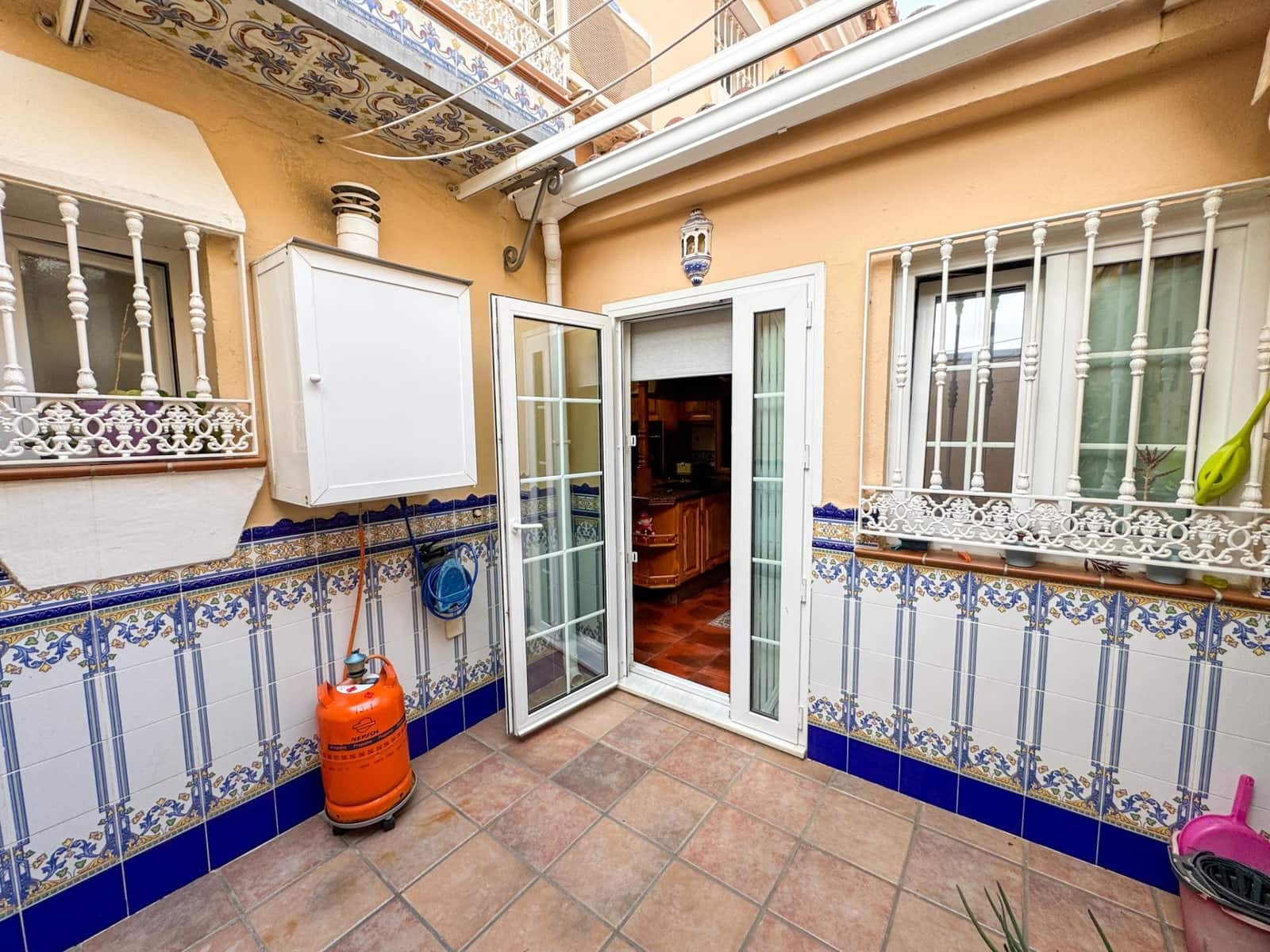 4 sypialnia Dom szeregowy na sprzedaż w Churriana z basenem - 495 000 € (Ref: 9282296)