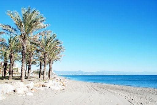 Piso de 1 habitación en Benalmádena en venta con piscina - 203.000 € (Ref: 9344889)