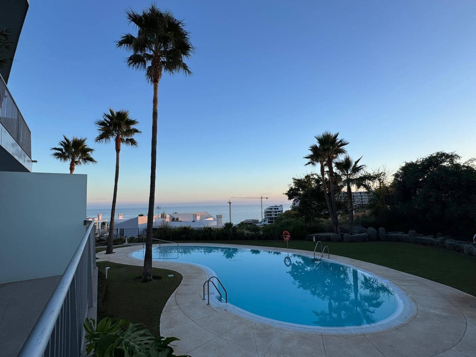 2 makuuhuone Asunto myytävänä paikassa Benalmadena mukana uima-altaan 
autotalli - 539 000 € (Ref: 9344890)