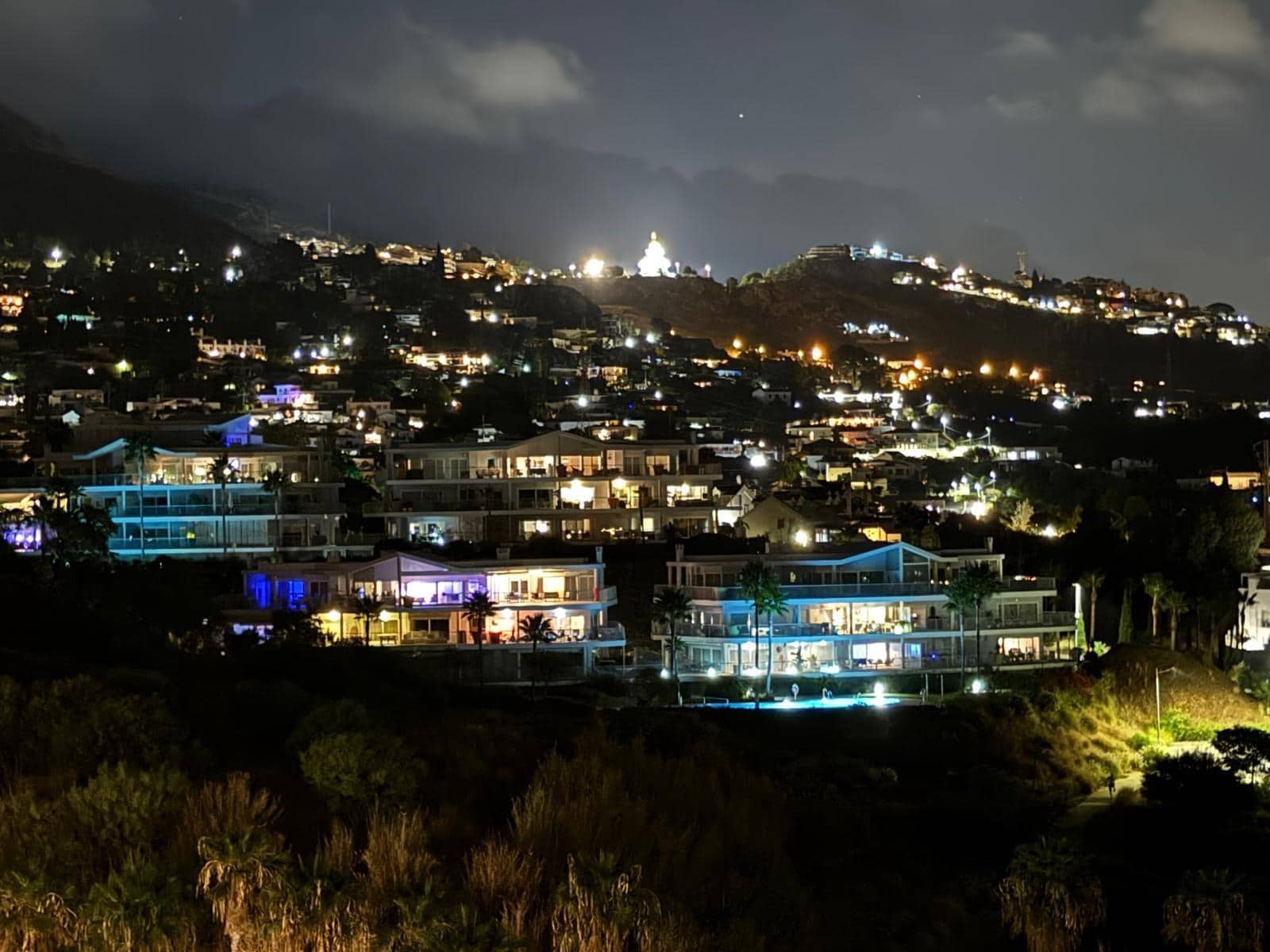 2 makuuhuone Asunto myytävänä paikassa Benalmadena mukana uima-altaan 
autotalli - 539 000 € (Ref: 9344890)