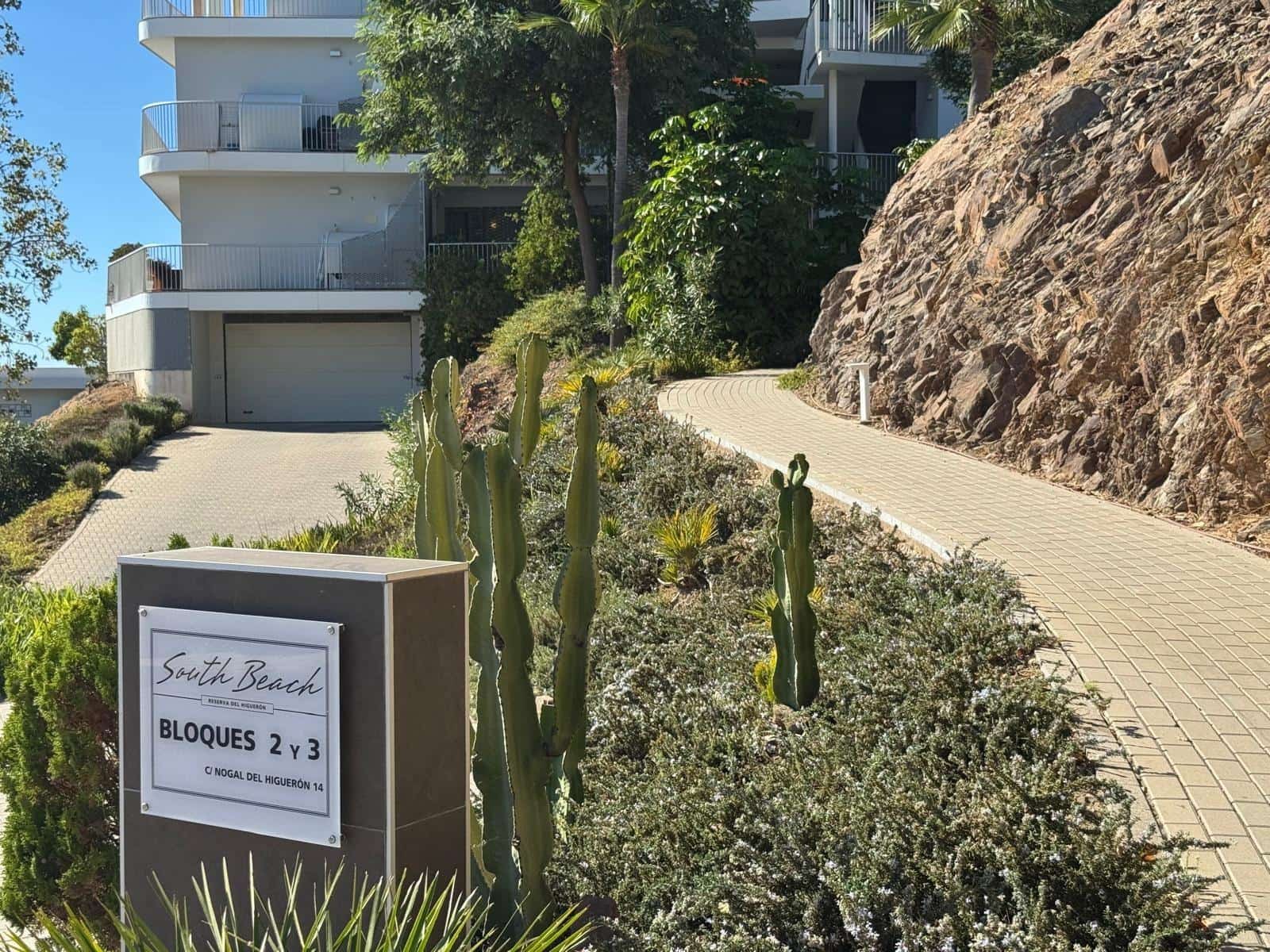 2 makuuhuone Asunto myytävänä paikassa Benalmadena mukana uima-altaan 
autotalli - 539 000 € (Ref: 9344890)