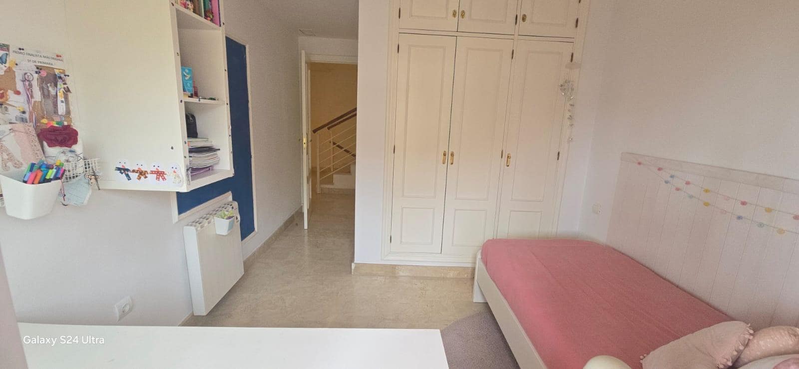 4 soveværelse Semi-Rækkehus til salg i Torrequebrada med swimmingpool garage - € 675.000 (Ref: 9383167)