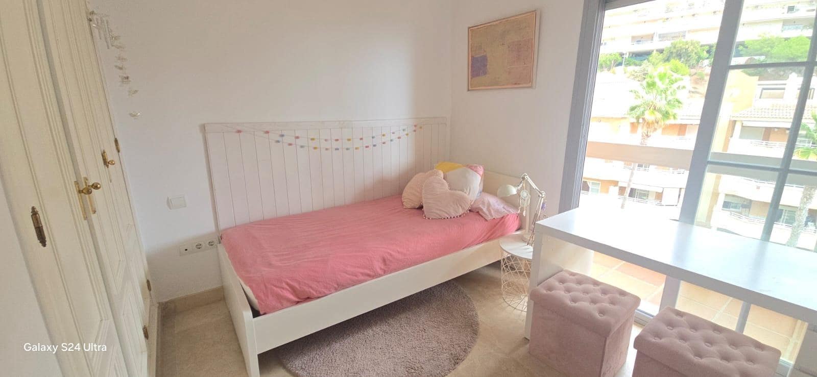 4 soveværelse Semi-Rækkehus til salg i Torrequebrada med swimmingpool garage - € 675.000 (Ref: 9383167)